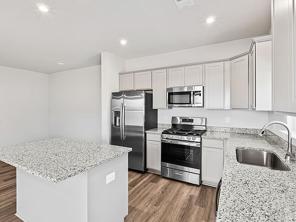 5th image of 152 Randwick Ln