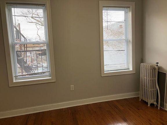4th image of 500 Baldwin Ave APT 25