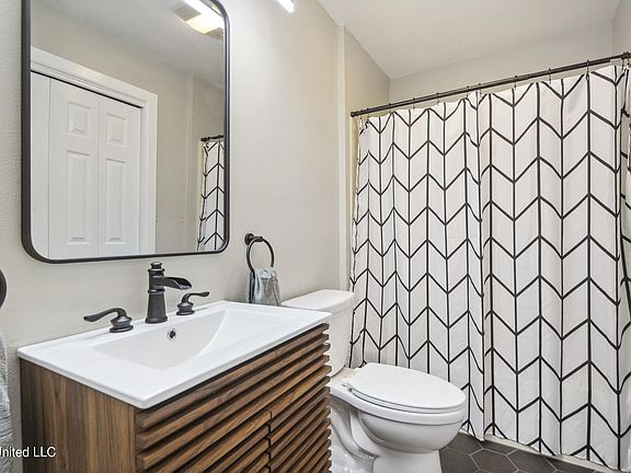5th image of 24515 Catahoula Ln