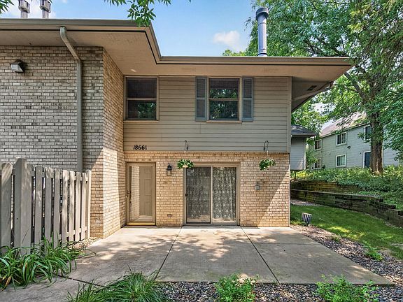 2nd image of 18661 Clear View Ct