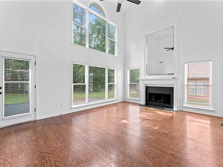 4267 Azalea Walk — Photo 10