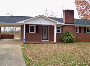 2760 Old Leaksville Rd, Ridgeway, VA 24148