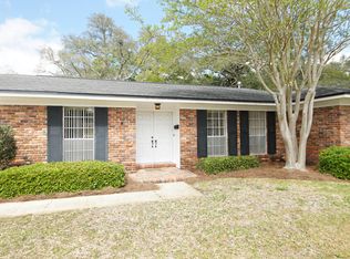 48 Linwood Rd NW, Fort Walton Beach, FL 32547