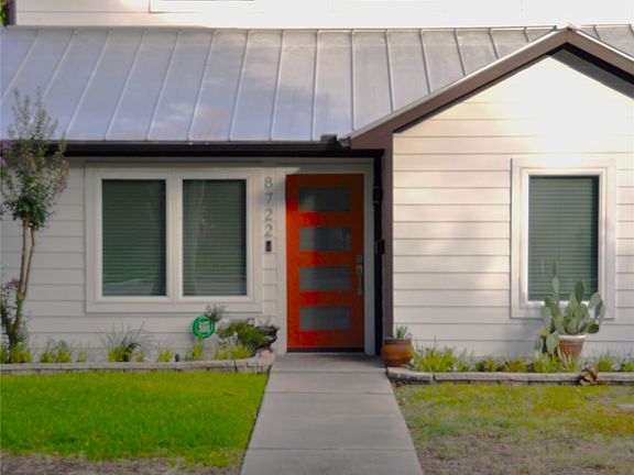 3rd image of 8722 Angora St