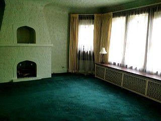 2nd image of 6323 N Neenah Ave