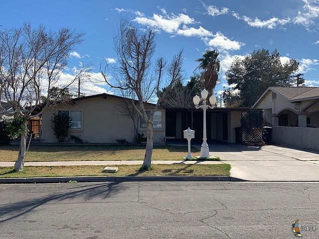1st image of 1537 Sandalwood Dr