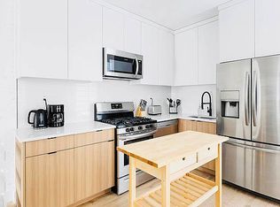 370 Hooper St APT 2, Brooklyn, NY 11211