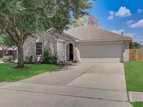 3rd image of 10434 Early Square Ct