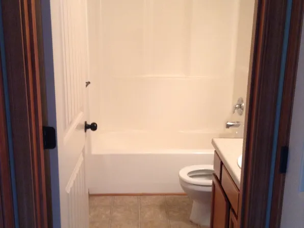 602 Nevada St APT 5, Belgrade, MT 59714