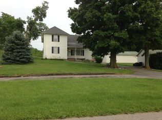 1088 Salem Rd, Greenfield, OH 45123