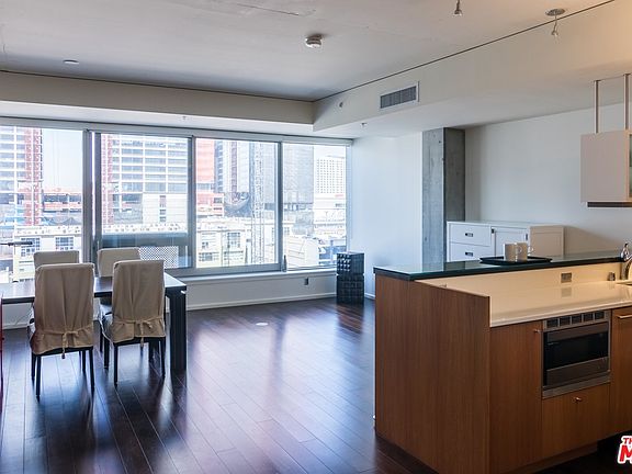 3rd image of 1155 S Grand Ave APT 914