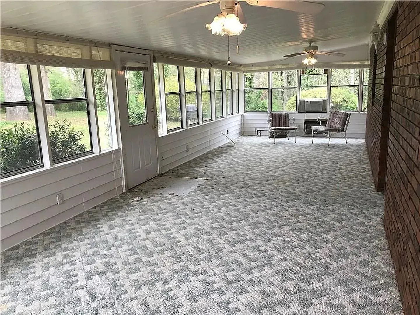 Room in 5 Bedroom Home at Flagler Cir — Photo 3