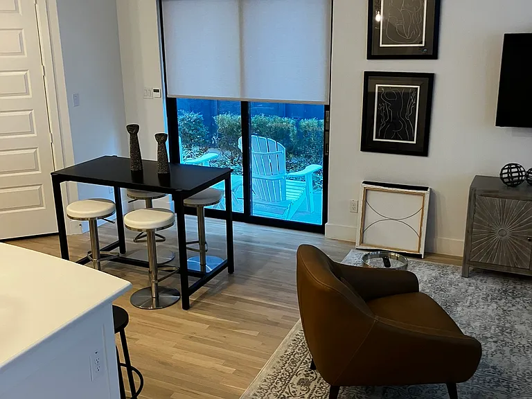 dining area next to private courtyard