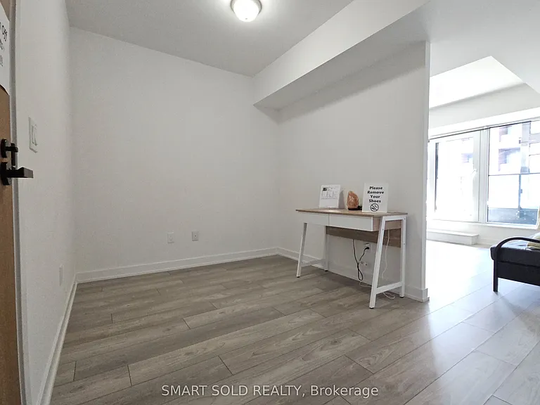 8 Tippett Rd #312 — Photo 3