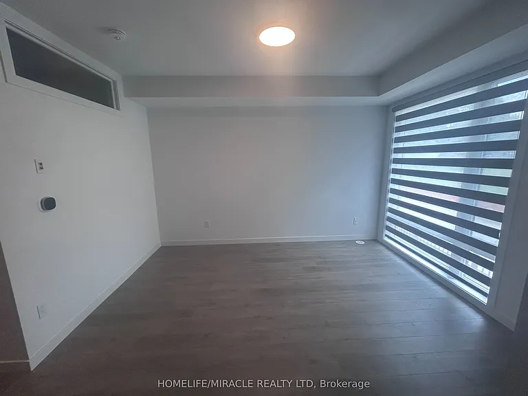 109 Marydale Ave #21 — Photo 4