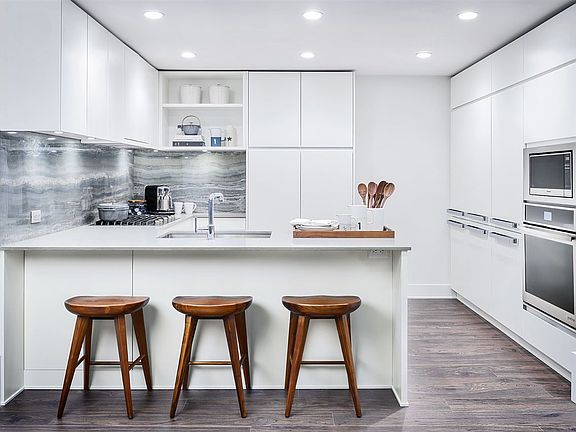 5th image of 450 Westview St #2608