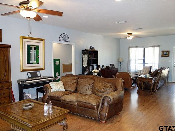 4th image of 1153 County Rd NE #2020