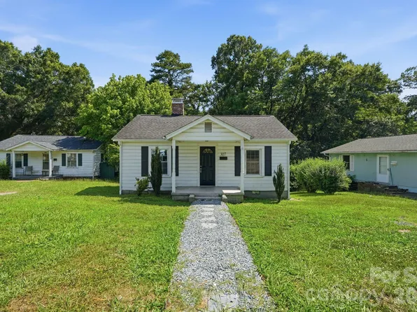 307 Clay St, Belmont, NC 28012