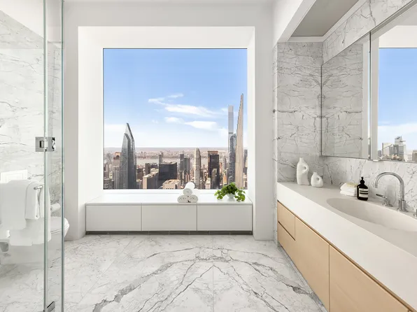 432 Park Avenue image 15 of 36