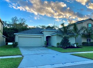 3432 Kearsney Abbey Cir, Dover, FL 33527