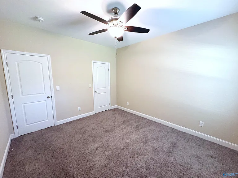114 Summer Pointe Ln — Photo 38