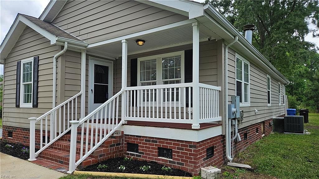 Bu-de  2332 Elizabeth Harbor Dr, Chesapeake, VA 23321 | Zillow