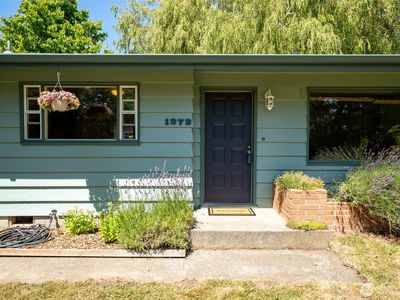 1372 Marine Drive, Bellingham, WA, 98225