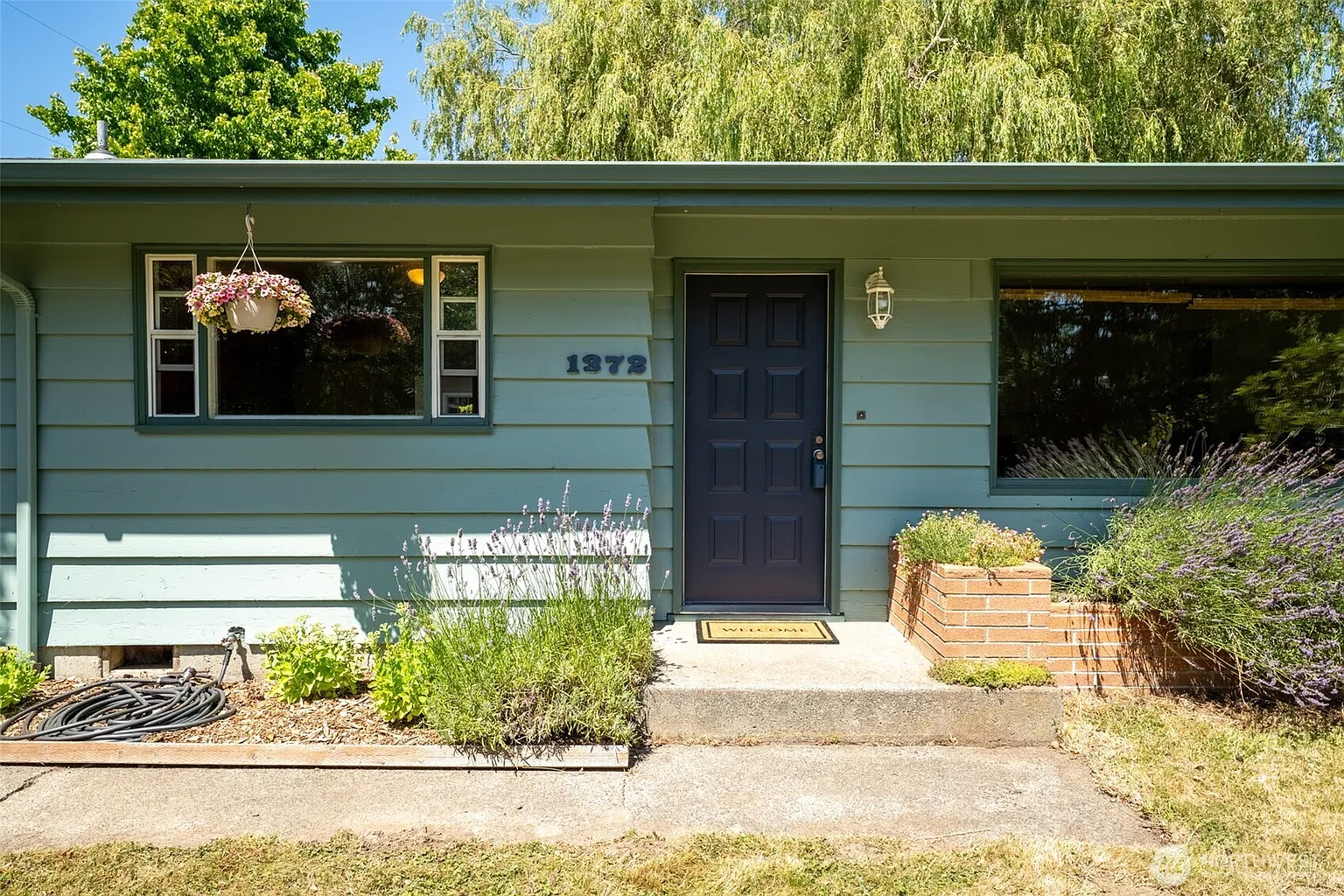 1372 Marine Drive photo 1