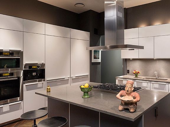 3rd image of 101 Warren St APT 3450