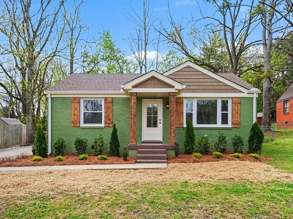 2925 Twin Lawn Dr, Nashville, TN 37214