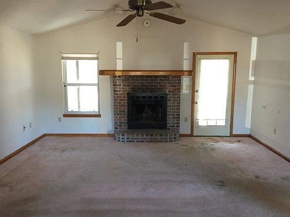 3rd image of 6961 Flintwood St
