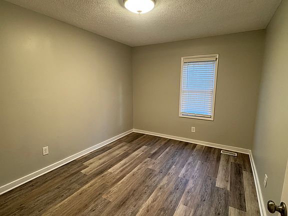 5th image of 223 S Pardue Ave
