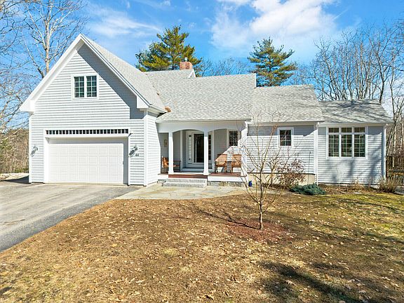 4th image of 44 Island View Lane