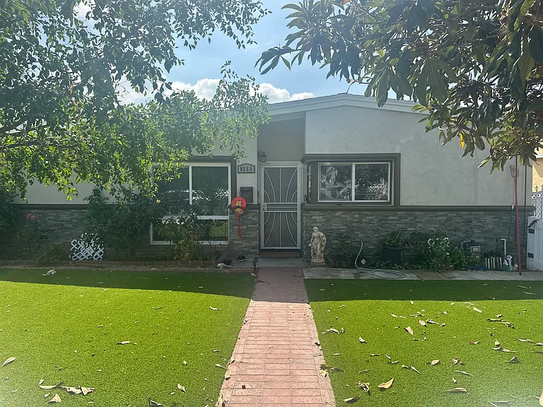 8550 Palma Vista St — Photo 2