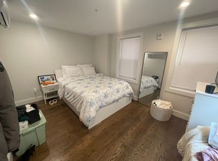 364 Hanover St #7, Boston, MA 02113