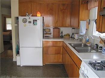 5th image of 3301 Brighton St