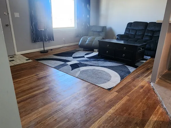 2133 Belmont Blvd, Salina, KS 67401