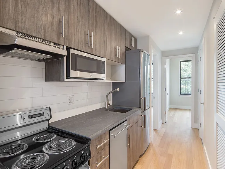 137 Avenue C #2 — Photo 3