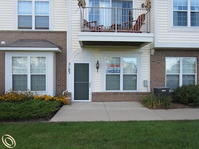 1st image of 5103 Widgeon Ln #21