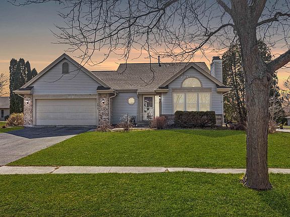 3rd image of 5915 Pepper Dr