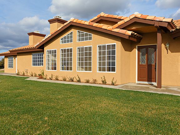 4th image of 41905 Chaparral Dr