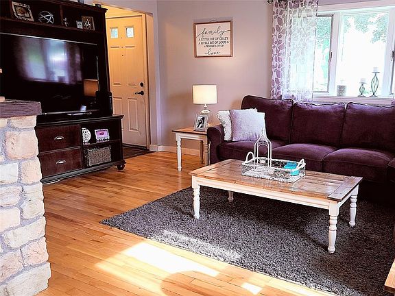 5th image of 2802 King St