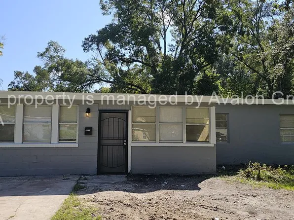 5611 Verbena Rd, Jacksonville, FL 32209