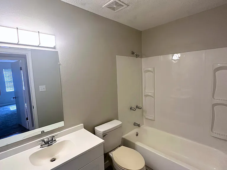 Shell Pointe — Photo 6
