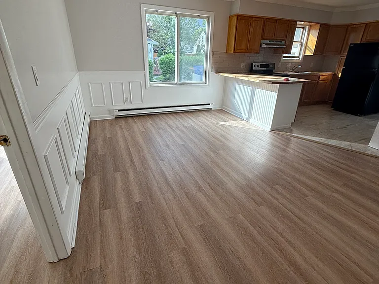 52 Academy Ave #1 — Photo 6