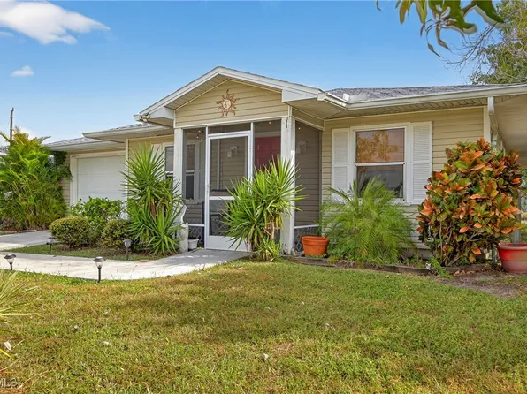 1723 NE 1st Pl, Cape Coral, FL 33909