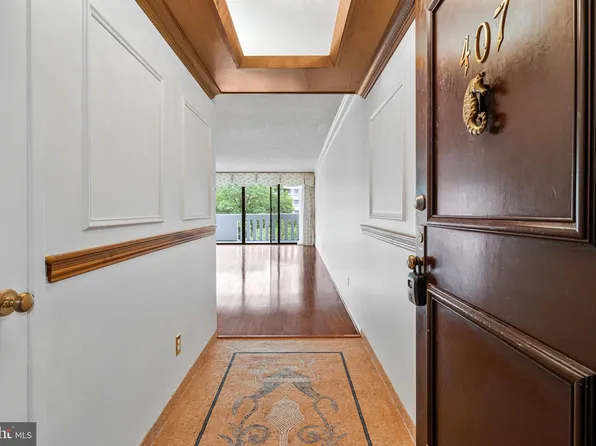 6101 Edsall Rd APT 407, Alexandria, VA 22304