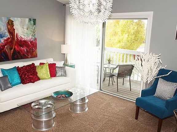 Living Room (model)