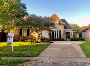 19443 Garden Lake Ct, Baton Rouge, LA 70809
