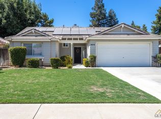 8816 Penticton Ct, Bakersfield, CA 93312